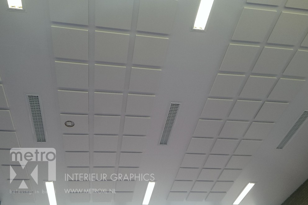 Akoestisch dempende plafond panelen